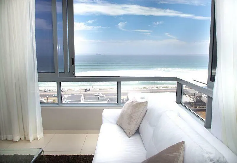 401 Infinity Apartment Bloubergstrand 0*,  Afrique du Sud